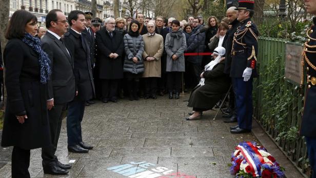 Bürgermeisterin Hidalgo, Präsident Hollande, Premier Valls beim Gedenken