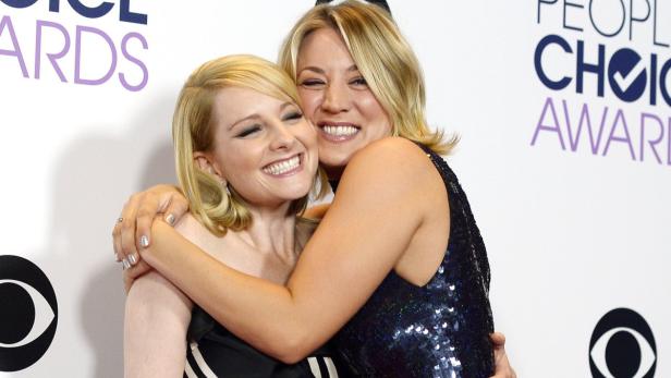 Melissa Rauch und Kaley Cuoco freuen sich über den Erfolg ihrer Serie "Big Bang Theory"