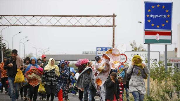 300.000 Flüchtlinge haben im vergangenen Jahr im Burgenland erstmals österreichischen Boden betreten, die meisten kamen über Nickelsdorf