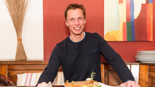 Klaus Eckel wählt diesmal Seesaibling (aus dem Pielachtal) für sein Mittagessen.