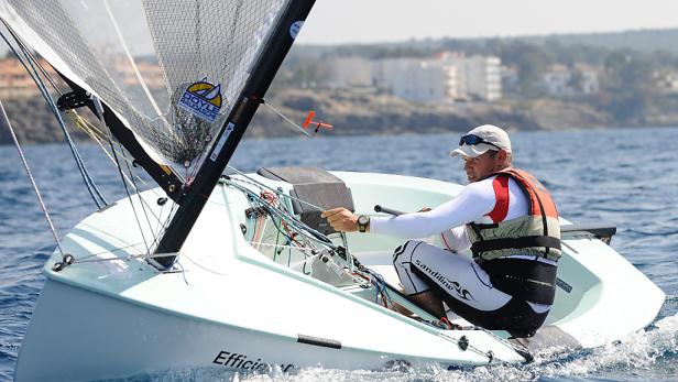 Finn-Segler Raudaschl nach erstem Tag auf Platz 14