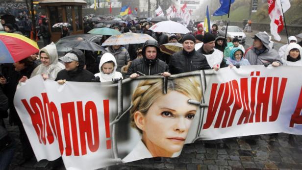 Julia Timoschenko als bildliche Speerspitze der proeuropäischen Demonstranten in Kiew.