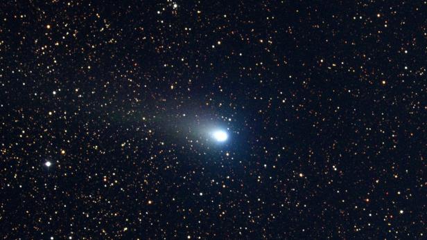 Jahrhundert-Komet rast auf Sonne zu