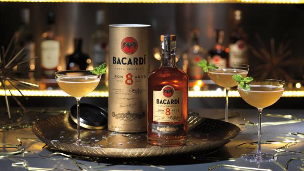 Für besondere Festtage: BACARDÍ Ron 8 Años