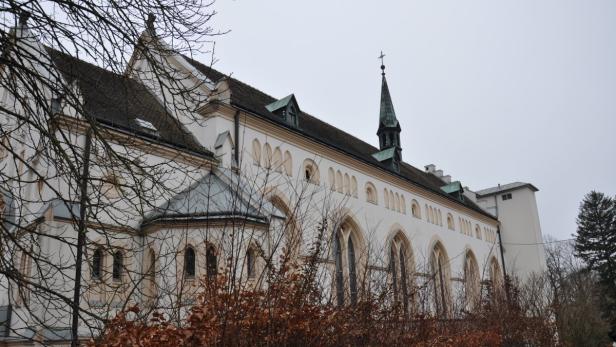 Auf dem Gelände des Annunziataklosters in Maria Anzbach wird ab dem Frühjahr ein generationsübergreifendes Wohnprojekt gebaut. Die Kirche bleibt erhalten.