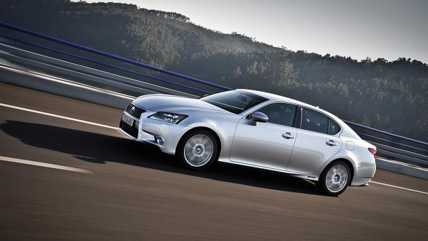 Lexus GS 450h: Extra-Klasse