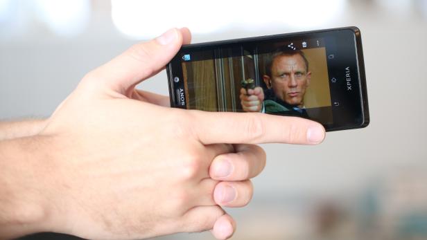 Sony Xperia T: Das Handy von James Bond im Test