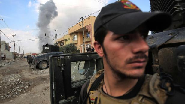 Mitglied der irakischen Anti-Terror-Eliteeinheiten in Mosul