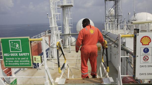 Nigeria: Milliarden-Strafe für Shell
