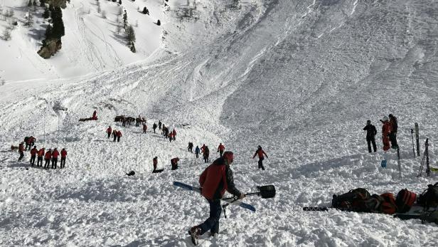 Lawine mit vier Toten in Tirol: Ermittler klären Unfallhergang