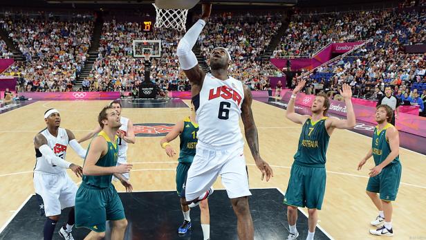 LeBron James bei einem Basketballspiel gegen Australien bei den Olympischen Spielen in London.