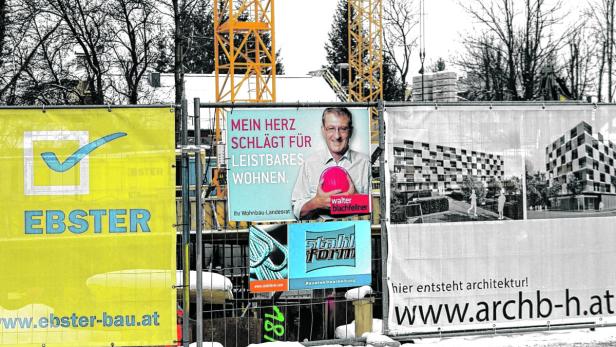 Hat Ex-Landesrat Blachfellner auf Baufirmen Druck ausgeübt, damit sie seine Plakate aufhängen?