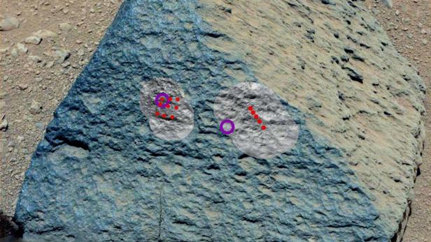 Curiosity entdeckt Vulkanstein