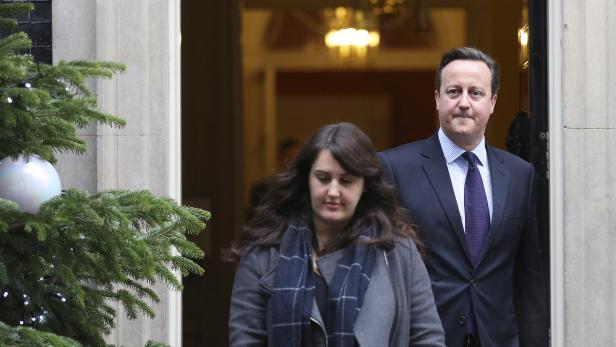 David Cameron beim Verlassen von Downing Street 10.