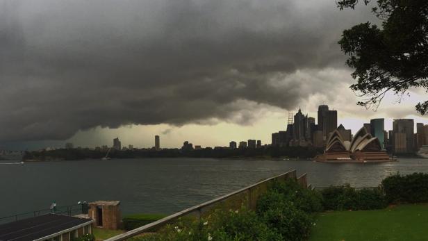 Tornado sorgt für Verwüstungen in Sydney