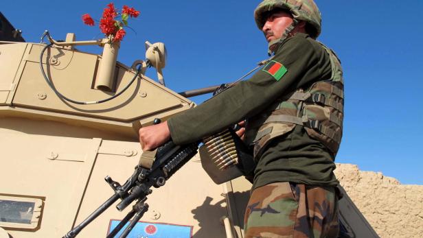 Afghanische Sicherheitskräfte sind in der Provinz Helmand auf dem Rückzug.