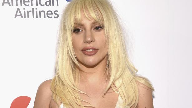 Lady Gaga bekam ein Pferd zu Weihnachten.