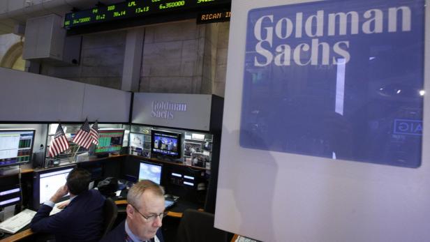 Absteiger sind die US-Großbank Goldman Sachs, die von Platz 3 auf Platz 8 fiel, sowie ...