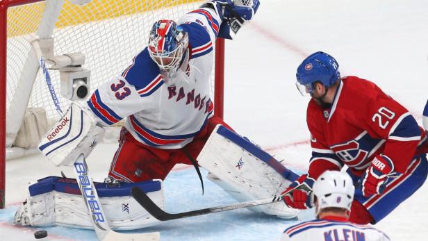 Thomas Vanek bei der Arbeit: Der Österreicher erzielte in dieser Saison zwei Tore gegen die NY Rangers.