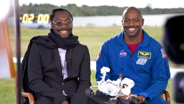 will.i.am Songpremiere mit Mars-Rover Curiosity