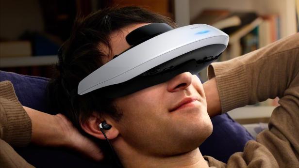 Sony HMZ-T2: Neue Version des 3D-Heimkinohelms