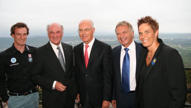 Prominente Gesichter als "Benefiz-Währung"