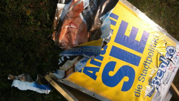 Heißes Öl auf Politiker-Auto: "Nur feige"