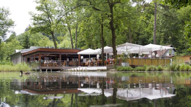 Klee am Hanslteich: Kraft tanken auf schicker Terrasse