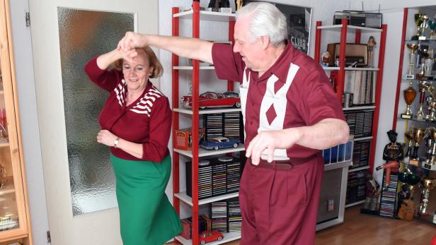 Pensionisten landeten Internet-Hit mit Tanzeinlage