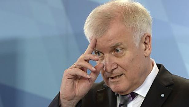 Horst Seehofer: "Die Maut wird kommen"