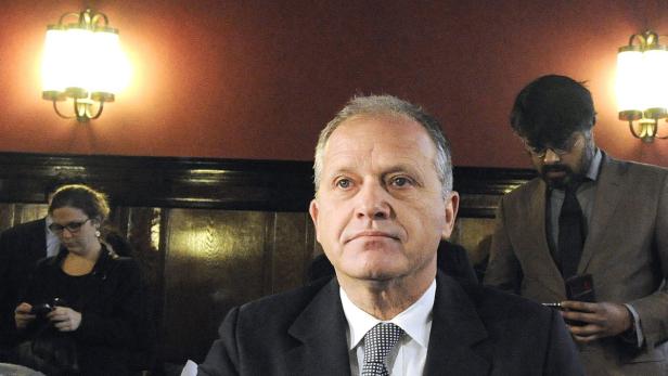 Strasser: Ex-Minister kämpft gegen mehrjährige Haftstrafe