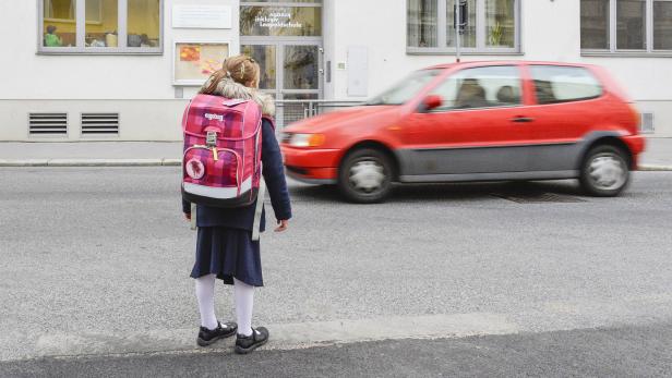 Jedes dritte im Straßenverkehr getötete Kind war zu Fuß unterwegs