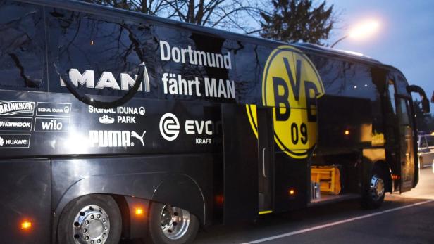 Chronologie der Ereignisse: Um 19.00 Uhr machte sich der BVB-Mannschaftsbus von Hotel Richtung Signal Iduna Park auf.