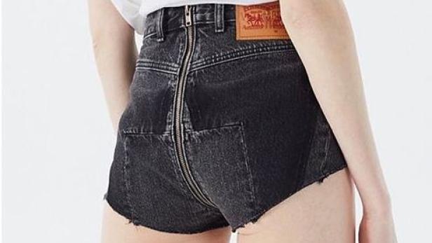 Kontrovers: Neue Jeans entblößt den gesamten Po