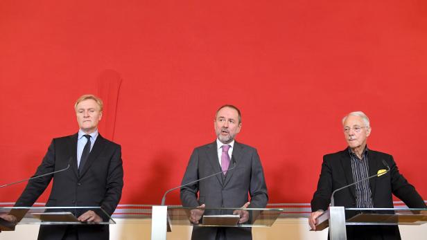 Mitte Februar: Albertina-Direktor Klaus Albrecht Schröder, Kulturminister Thomas Drozda (SPÖ) und Karlheinz Essl verkünden den Essl-Deal