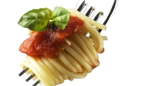 Spaghetti in Händen der Mafia - in 5000 Restaurants in Italien