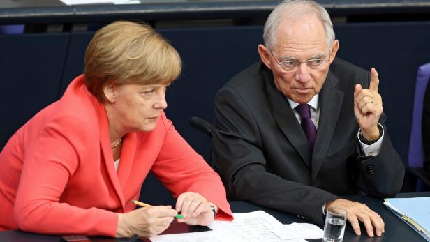 Angela Merkel und Wolfgang Schäuble: &quot;Die Kanzlerin und ich betreiben keine Rollenspiele&quot;.