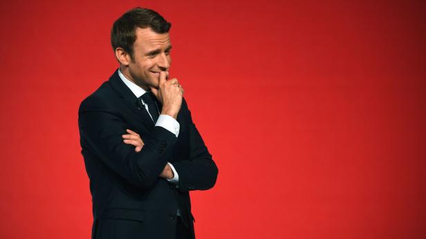 Emmanuel Macron weiß, wen er als Premier will, er schweigt aber noch