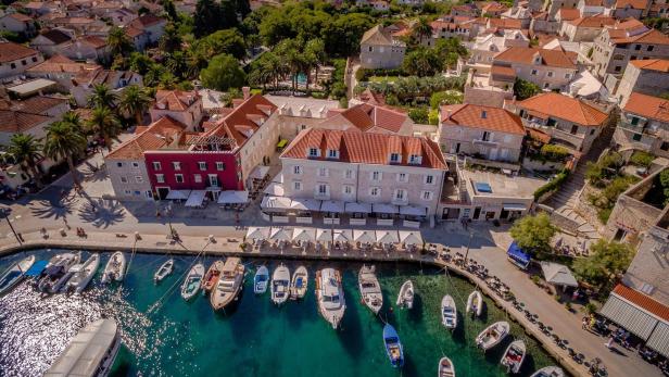 Liebevoll restauriert: Im Hafen von Sutivan wurden drei Herrenhäuser zum Hotel Lemongarden