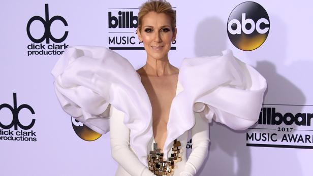 Celine Dions Billboard-Kleid sorgte für gemischte Meinungen