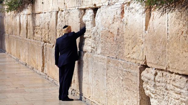 Besuch mit hoher Symbolik an der Klagemauer in Jerusalem