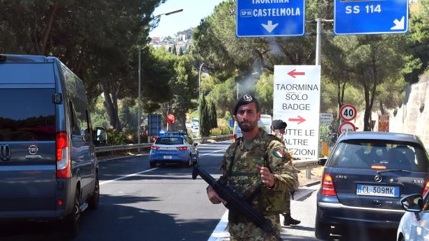 Gipfel in der Sperrzone: 7000 Carabinieri und Soldaten sichern Taormina ab