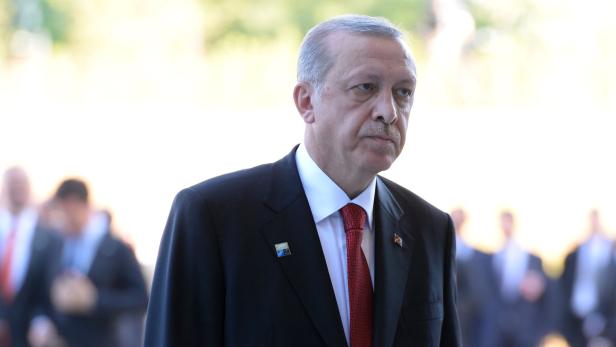 Erdogan kritisiert Asyl für türkische Soldaten in Deutschland