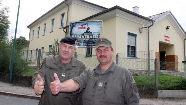 Die Personalvertreter Josef Schütz und Michael Nowak (v.l.) kämpfen für den Bundesheer-Standort Horn