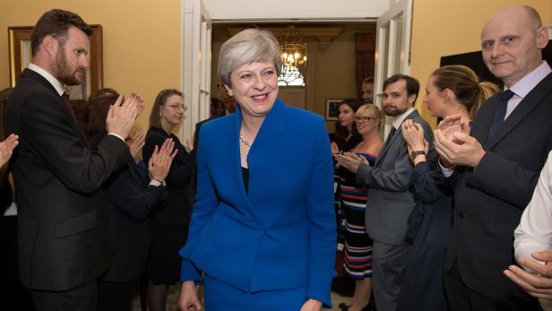 Wahlschlappe für die britische Premierministerin Theresa May.