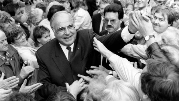 Helmut Kohl, 1990 in Ostdeutschland