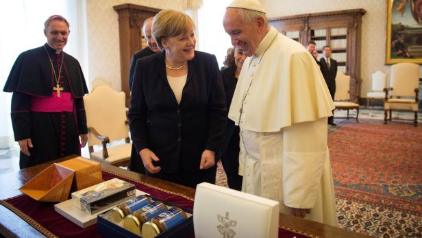 Angela Merkel mit Papst Franziskus