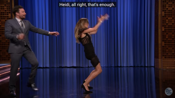 Heidi Klum zeigt bei Dance Battle vollen Körpereinsatz