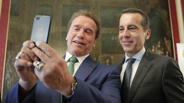 Schwarzenegger und Kern am Dienstag in der Hofburg.