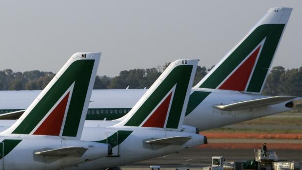 Alitalia ist pleite und soll verkauft werden.